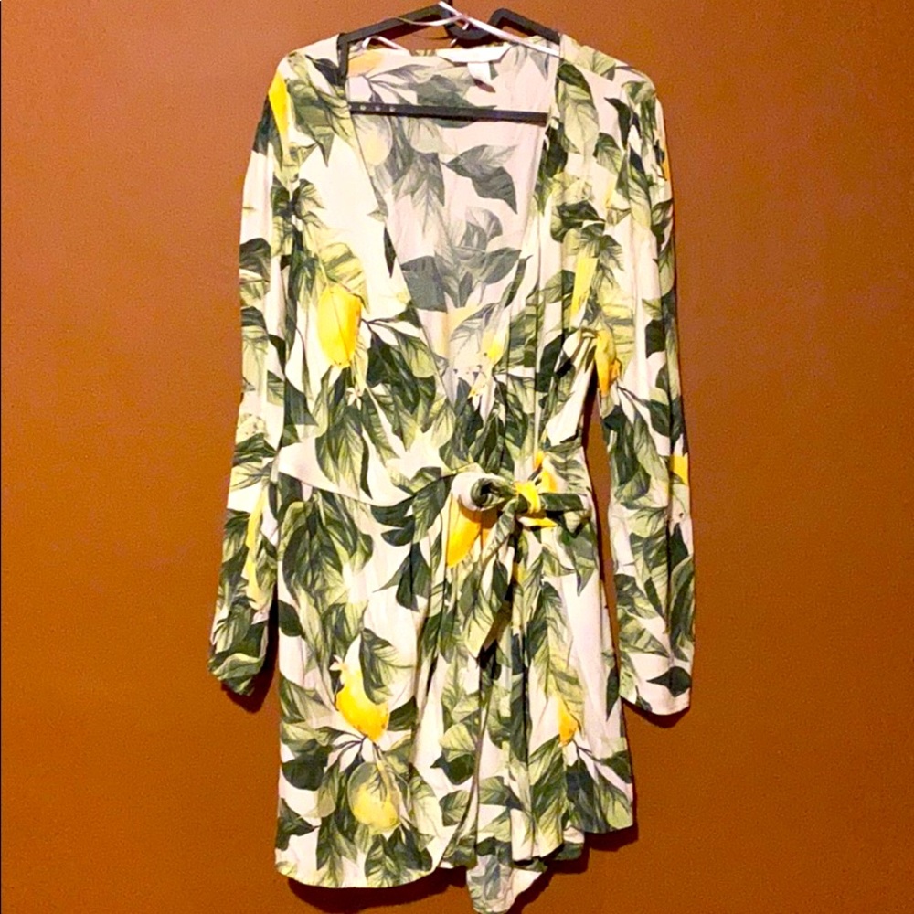 H&M romper dress lemon print